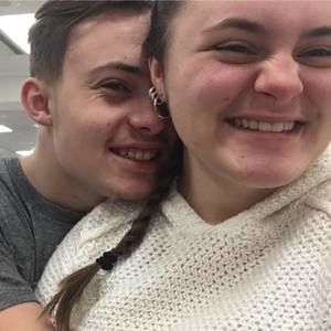 Meet your Posher, Gwen